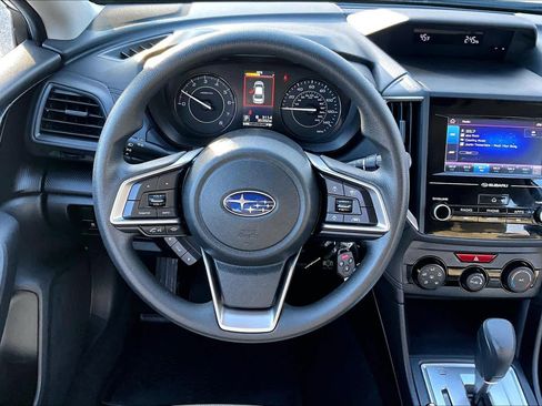 Used 2023 Subaru Impreza 2.0i image 5