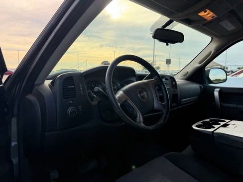 Used 2013 GMC Sierra 1500 SLE w/ Power Tech Package AWD/4WD image 9