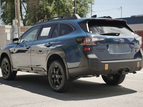Used 2025 Subaru Outback Wilderness AWD/4WD image 3