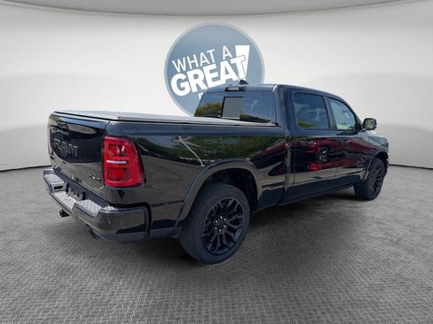 Used 2025 RAM 1500 Limited AWD/4WD image 3