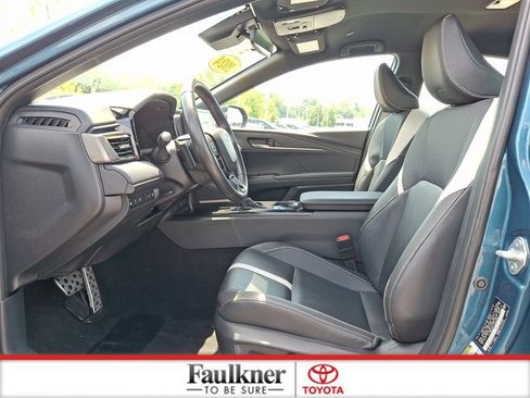 Certified 2025 Toyota Camry SE FWD image 13