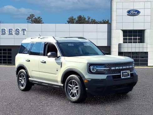 Used 2025 Ford Bronco Sport Big Bend AWD/4WD image 9