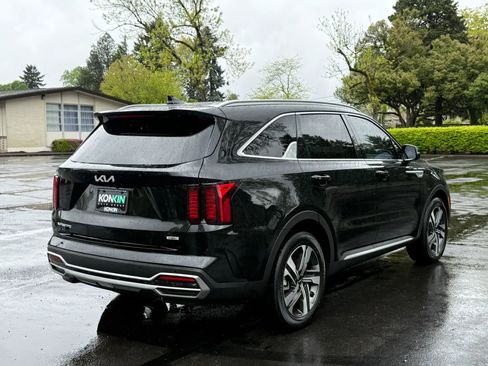 Used 2023 Kia Sorento EX AWD/4WD image 4