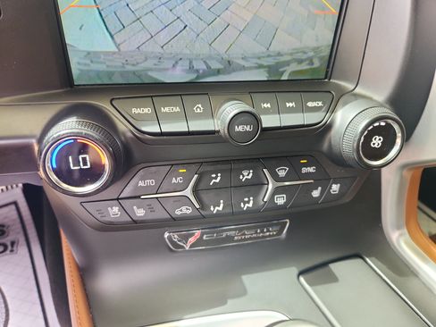 Used 2014 Chevrolet Corvette 3LT w/ 3LT Preferred Equipment Group image 27