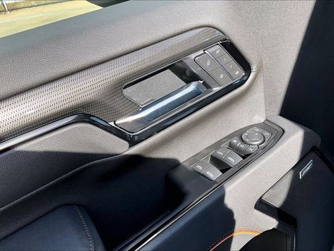 New 2026 GMC Sierra 2500 AT4 w/ AT4 Premium Plus Package AWD/4WD image 18