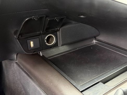 Certified 2024 Toyota Camry SE image 25