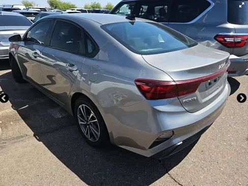 Used 2024 Kia Forte LXS FWD image 2