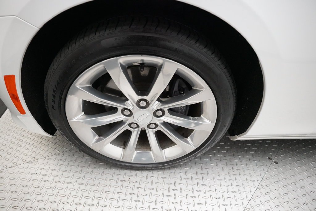 Used 2018 Cadillac CTS Luxury AWD/4WD image 24
