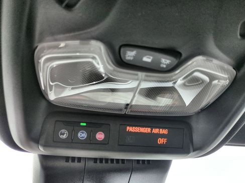 New 2025 Chevrolet Colorado LT w/ LT Convenience Package image 35