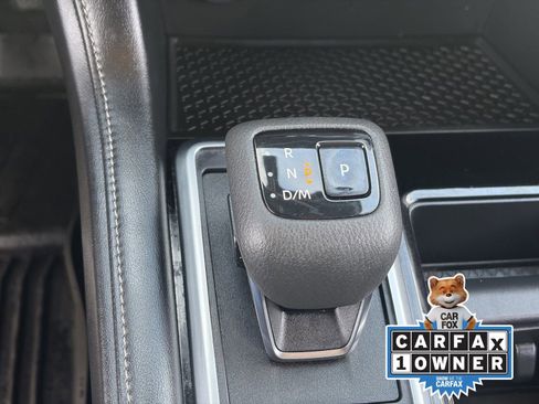 Certified 2024 Nissan Pathfinder SV FWD image 31