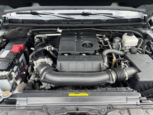 Certified 2024 Nissan Frontier PRO-4X w/ Pro Convenience Package AWD/4WD image 11