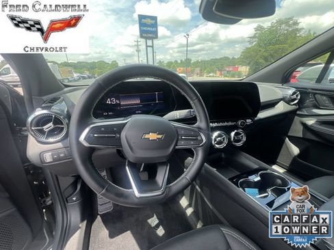 Used 2024 Chevrolet Blazer EV LT AWD/4WD image 16