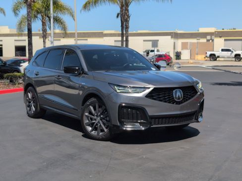 Used 2025 Acura MDX A-Spec AWD/4WD image 2