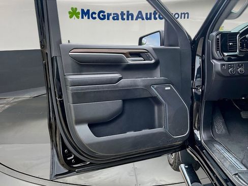 Used 2024 Chevrolet Silverado 1500 LT Trail Boss w/ Convenience Package II AWD/4WD image 23