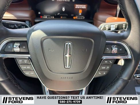 Used 2021 Lincoln Nautilus Reserve image 23