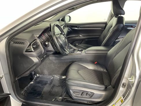 Used 2024 Toyota Camry XSE image 17