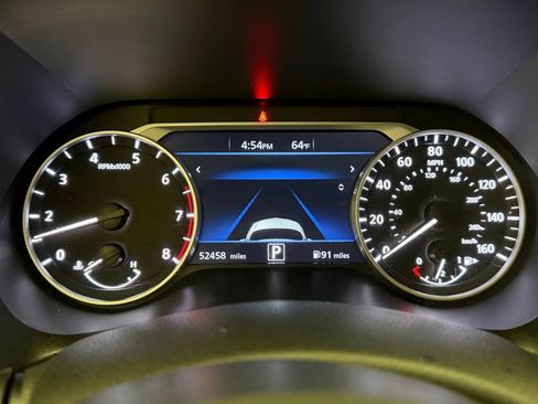 Used 2024 Nissan Sentra SV image 27