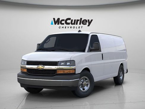 New 2025 Chevrolet Express 2500 w/ Driver Convenience Package RWD image 32