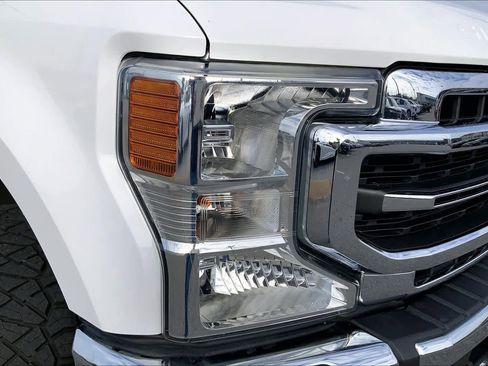 Used 2020 Ford F350 Lariat w/ Lariat Ultimate Package image 25