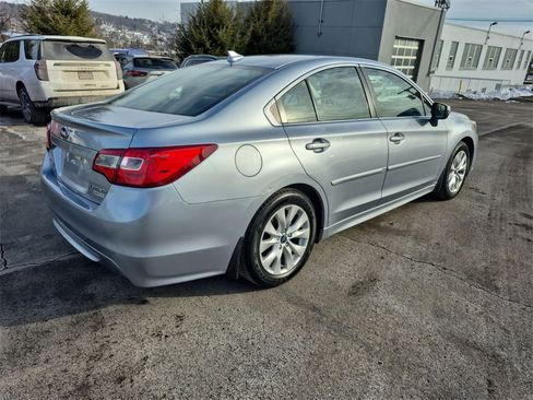 Used 2017 Subaru Legacy 2.5i Premium image 15