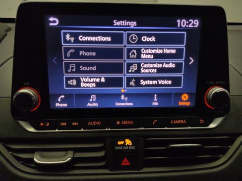 Used 2020 Nissan Altima 2.5 SR FWD image 25