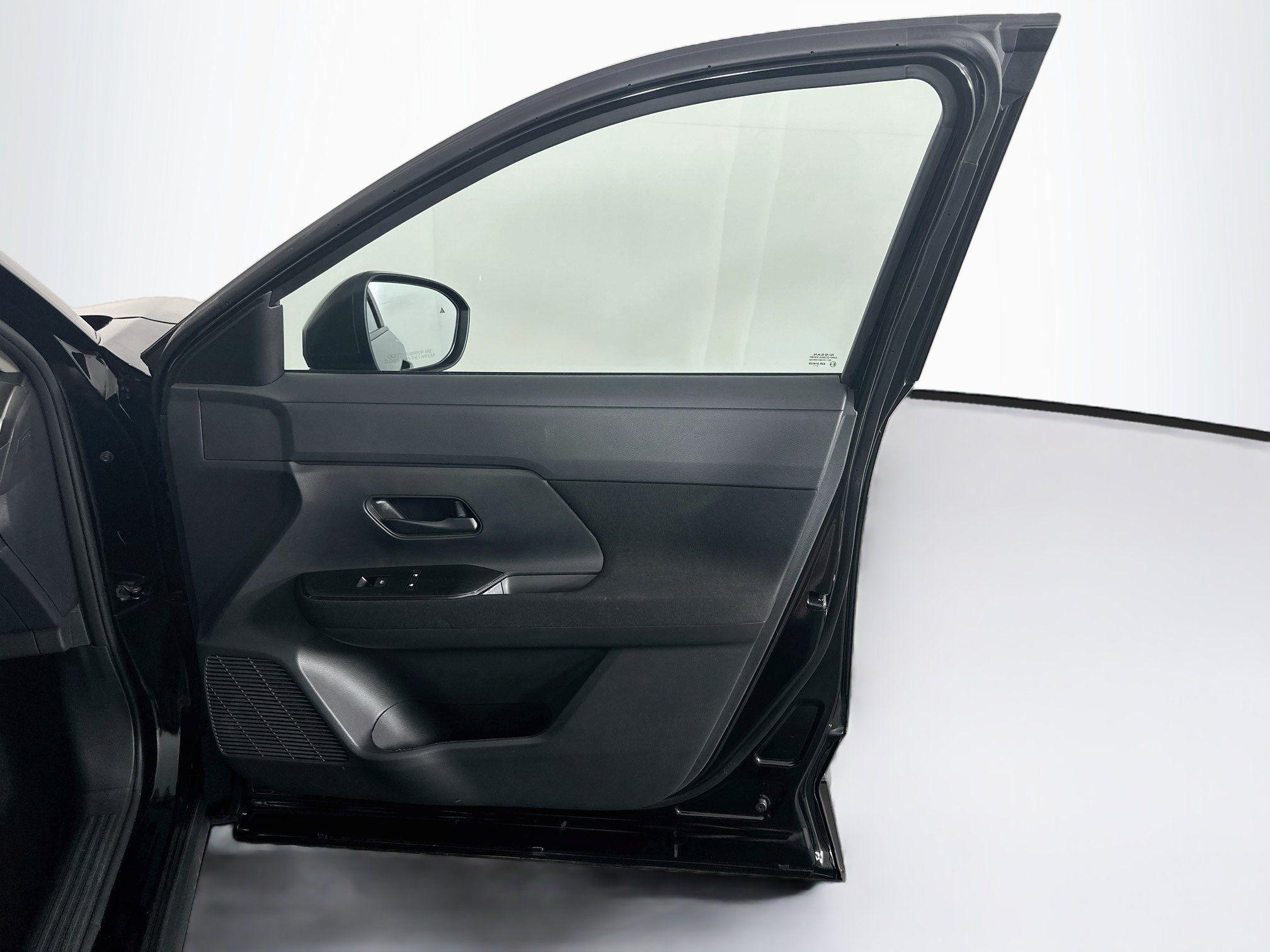 Used 2026 Nissan Kicks S FWD image 30