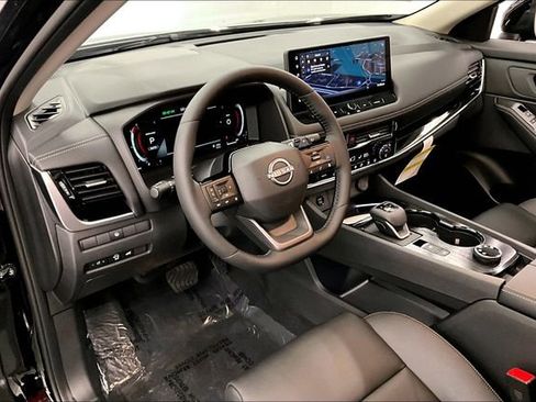 New 2025 Nissan Rogue SL AWD/4WD image 6