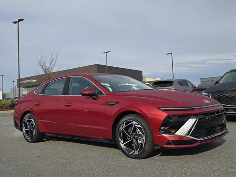 New 2026 Hyundai Sonata SEL image 1