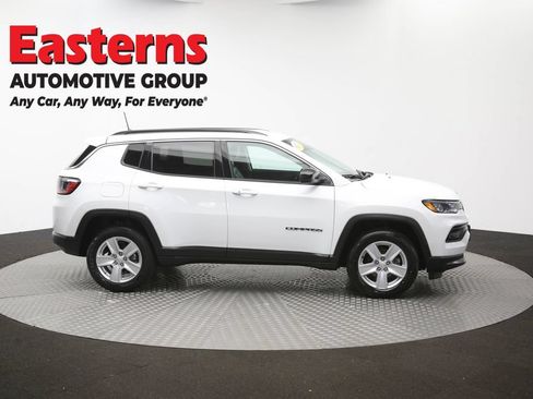 Used 2022 Jeep Compass Latitude w/ Convenience Group AWD/4WD image 45