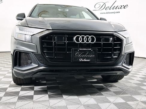 Used 2023 Audi Q8 Premium Plus w/ Premium Plus Package image 31