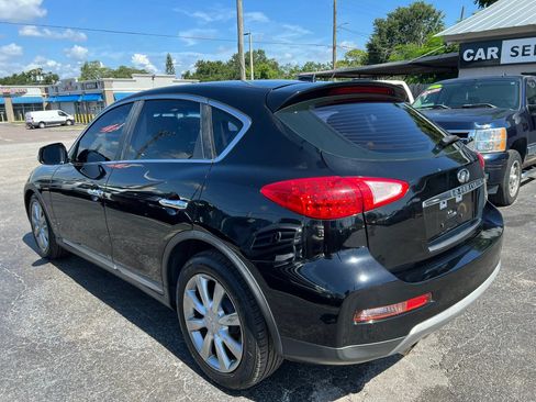 Used 2017 INFINITI QX50 AWD image 7