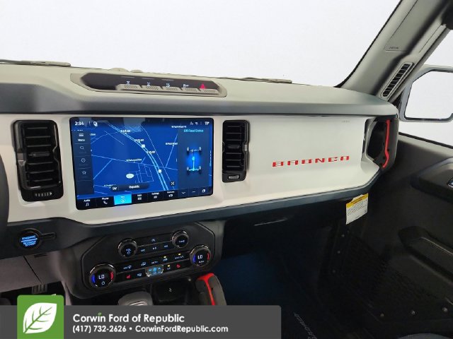 New 2026 Ford Bronco Heritage Edition AWD/4WD image 22