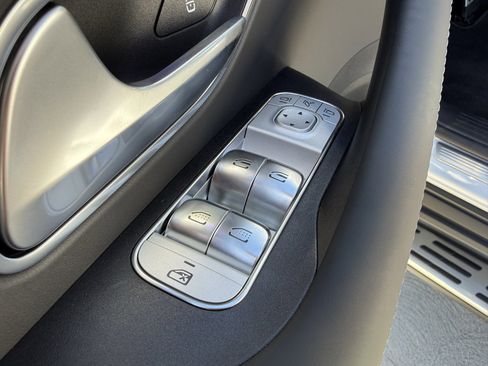 New 2026 Mercedes-Benz GLS 63 AMG 4MATIC image 15