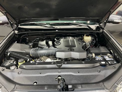 Used 2013 Toyota 4Runner Limited image 45