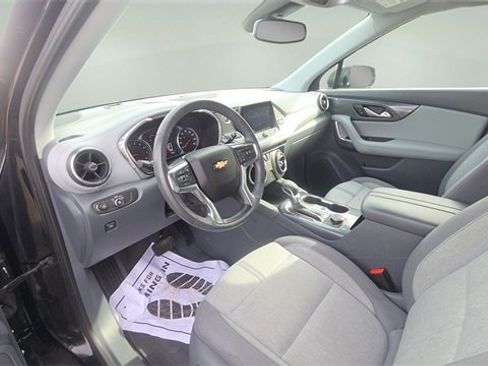 Used 2021 Chevrolet Blazer LT image 28