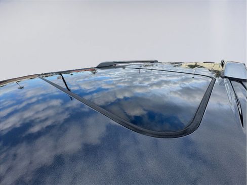 Used 2017 Toyota 4Runner Limited image 10