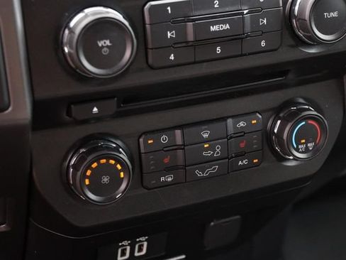 Used 2018 Ford F150 XLT w/ Equipment Group 301A Mid AWD/4WD image 18