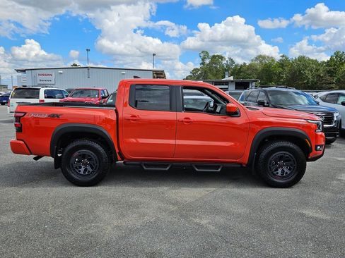 New 2026 Nissan Frontier PRO-4X w/ Pro-4x Convenience Package image 11