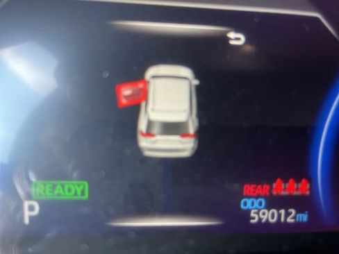 Used 2022 Toyota RAV4 XSE w/ Weather Package image 15