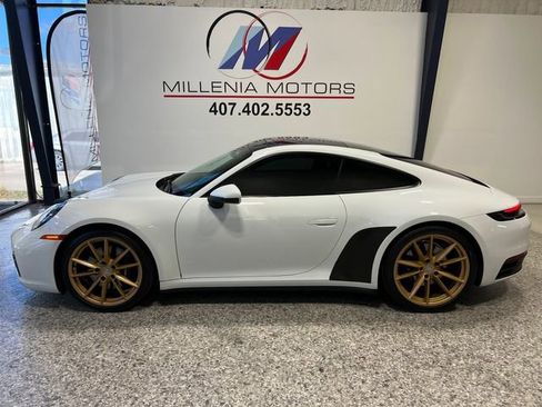 Used 2020 Porsche 911 Carrera S image 2