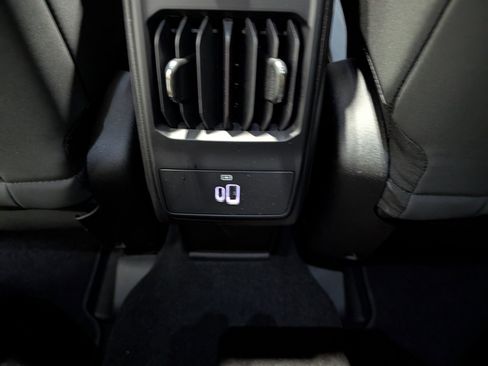 Used 2024 Alfa Romeo Tonale Ti image 11