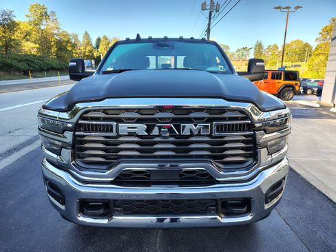 New 2026 RAM 2500 Tradesman image 3