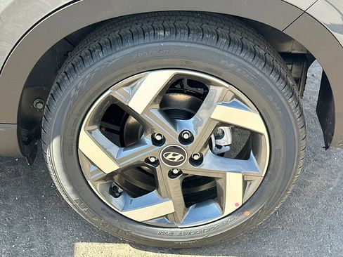 New 2026 Hyundai Venue SEL FWD image 20