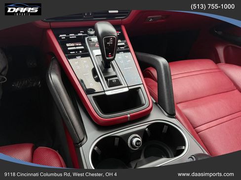 Used 2019 Porsche Cayenne GTS AWD/4WD image 13