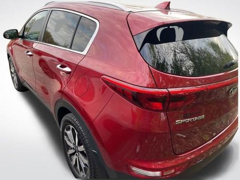 Used 2017 Kia Sportage EX image 6