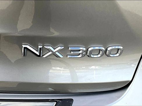 Used 2019 Lexus NX 300 AWD image 7
