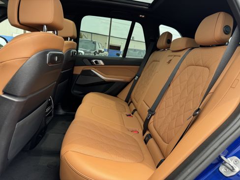 Used 2026 BMW X5 M60i image 46