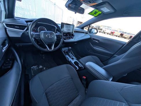 Used 2022 Toyota Corolla SE image 6