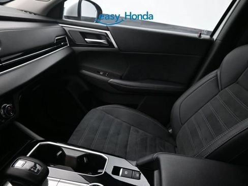 Used 2025 Mitsubishi Outlander SE AWD/4WD image 13