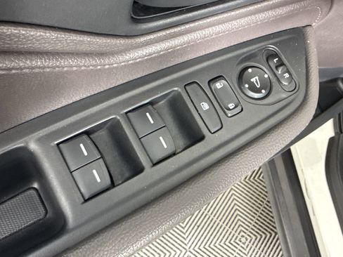 Used 2018 Honda Odyssey EX-L image 11